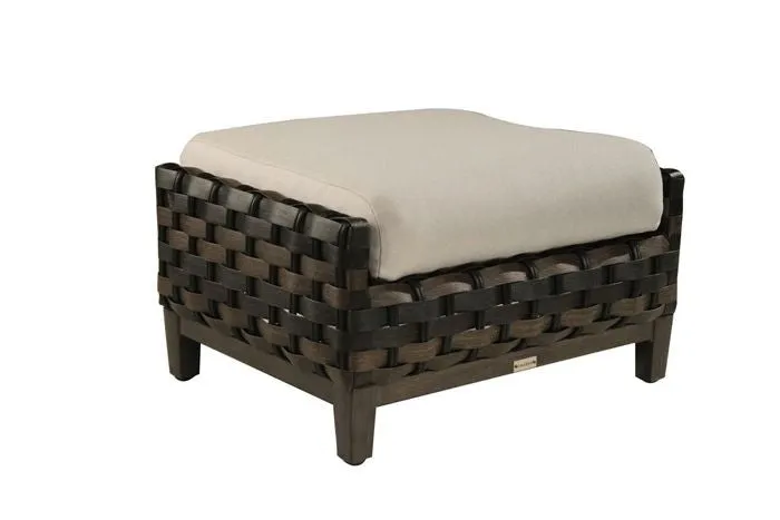 Nevis Firepit Set