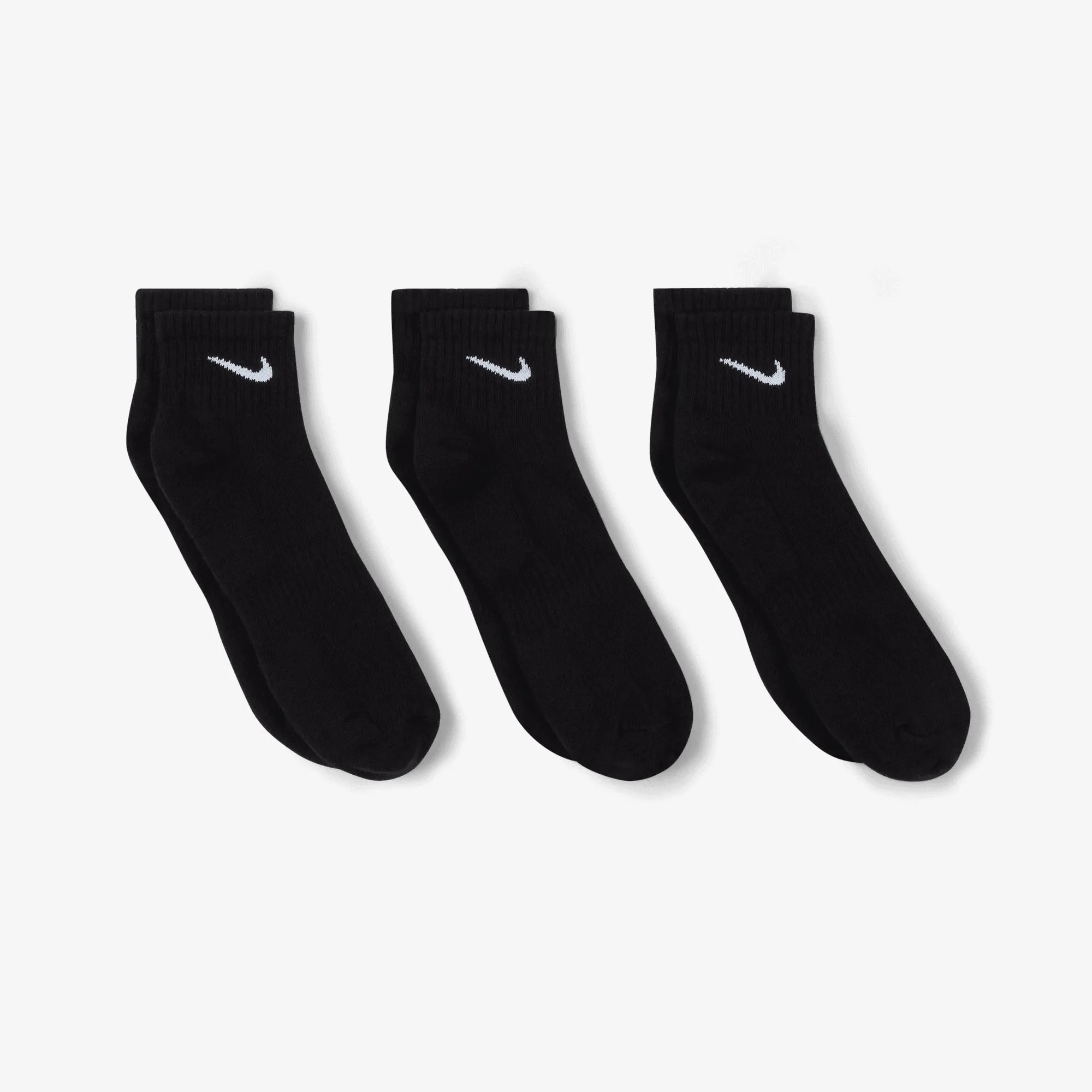 NIKE | EVERYDAY CUSHIONED TRAINING ANKLE SOCKS { BLACK/WHITE